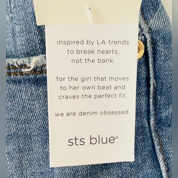 STS BLUE Aubrey 9” Mid Rise Fray Hem Side Slit Boyfriend Short   Size 27     NWT - Picture 8 of 12